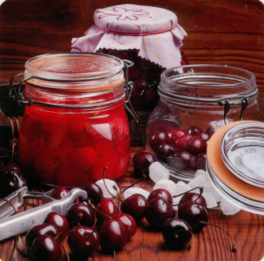 Cerises en bocaux