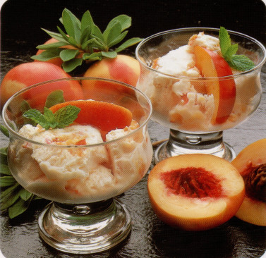 Crème glacée aux nectarines