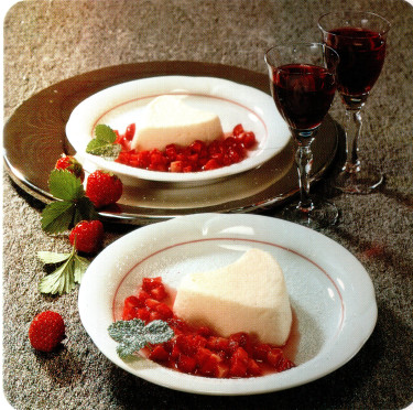 Petits cœurs glacés aux fraises