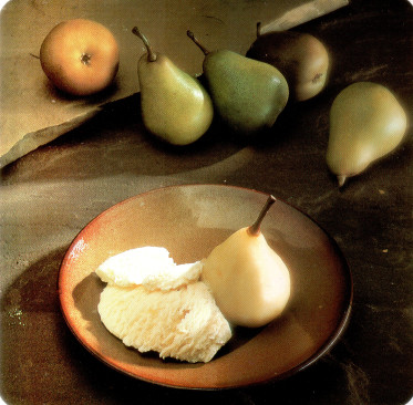 Poires cuites à la glace à la vanille