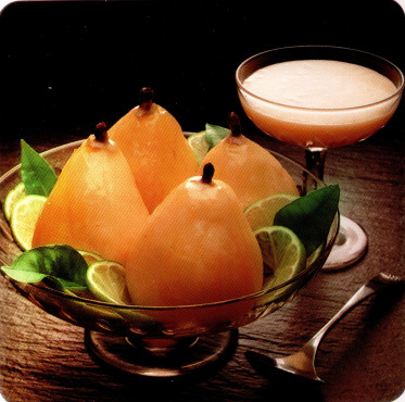 Poires pochées sauce caramel