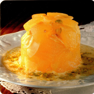 Aspic de pommes aux pistaches et aux amandes