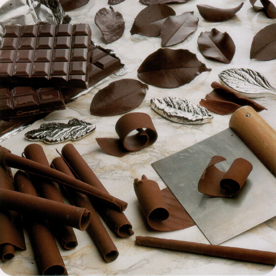 Copeaux et feuilles en chocolat